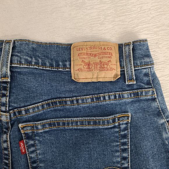 Levi's Classic Relaxed Boot Cut Stretch 550 Jeans medium wash ladies Size 8L - Picture 11 of 11